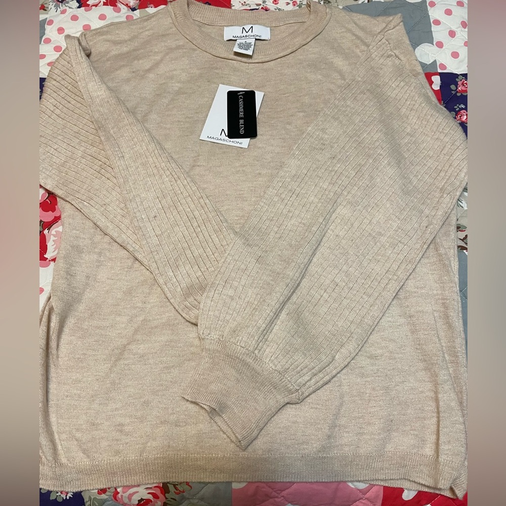 Magaschoni Cashmere Blend Sweater NWT Size Small